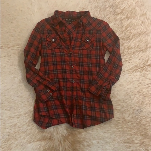 Elizabeth and James Tops - Elizabeth & James plaid red and black top